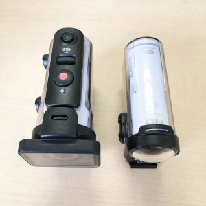 HDR-AS300とAS200 ハウジング上部