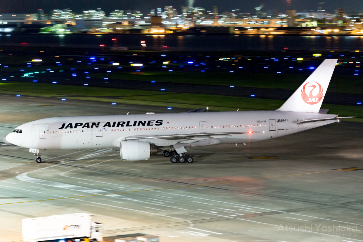 JL 777-200 HND