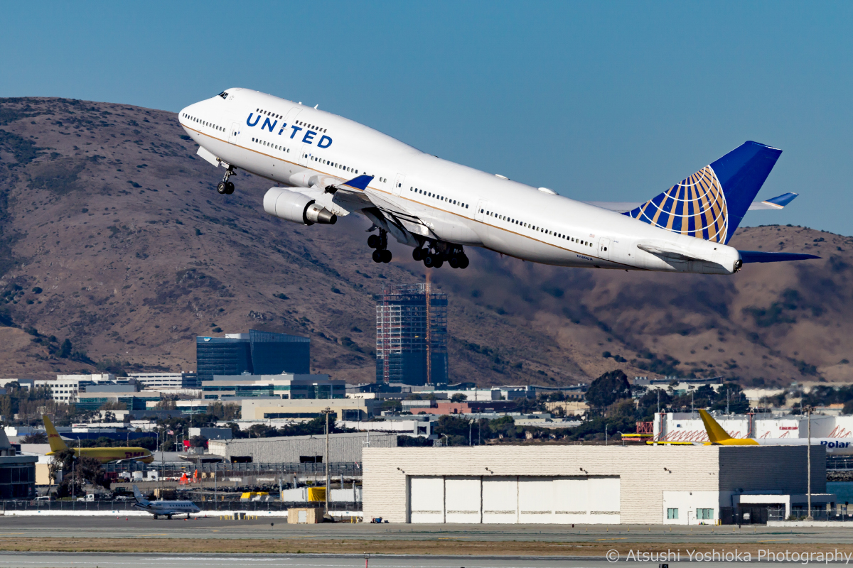 UA 747-400 SFO