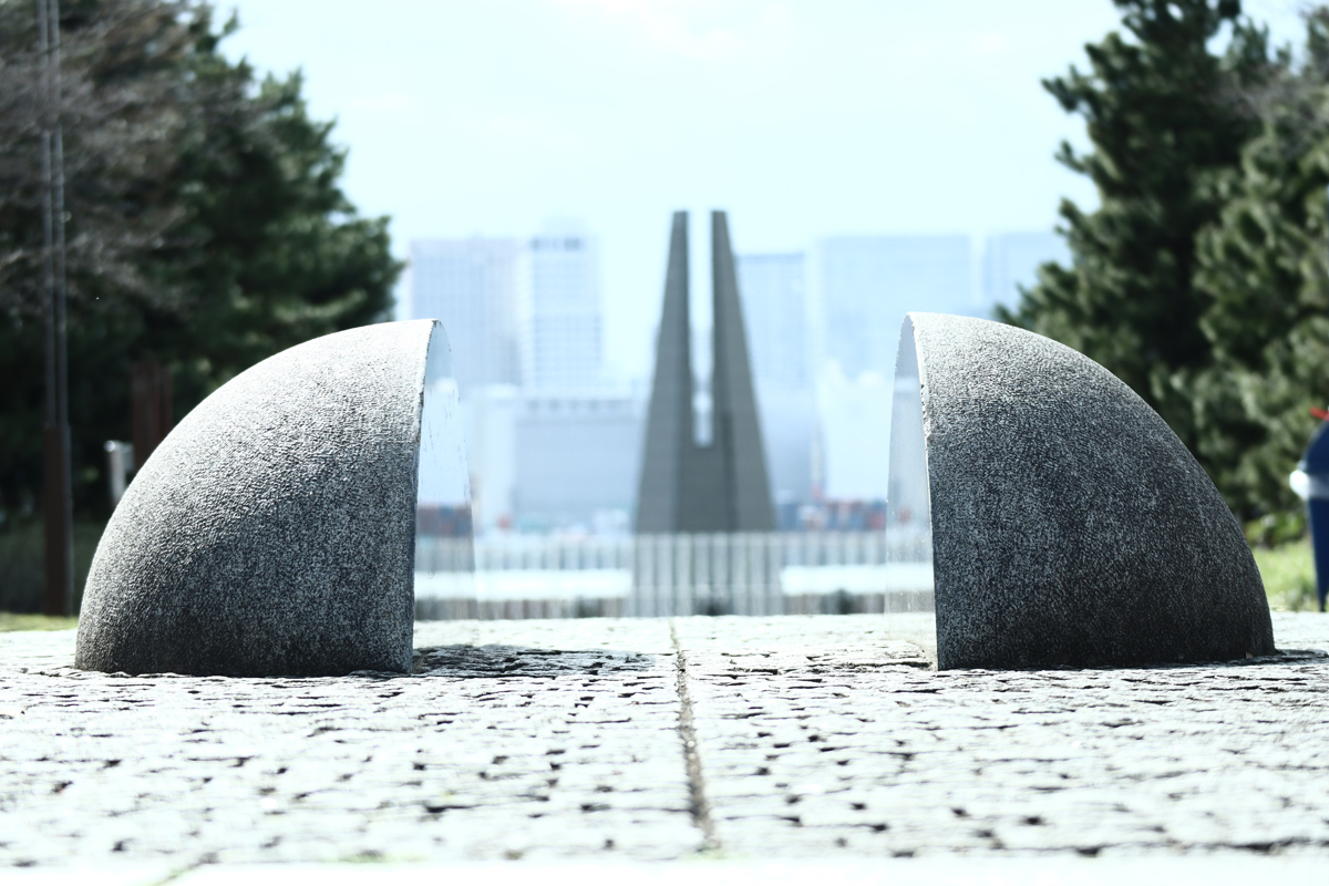 Canon EOS Kiss M ローアングル