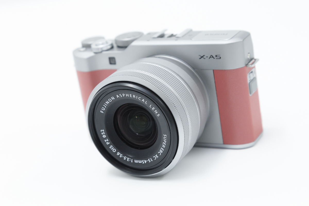 セブンイレブン 冬ギフト 2024 FUJIFILM X-A5を実写レビュー！初心者にやさしい操作性と色表現 デジタルカメラ