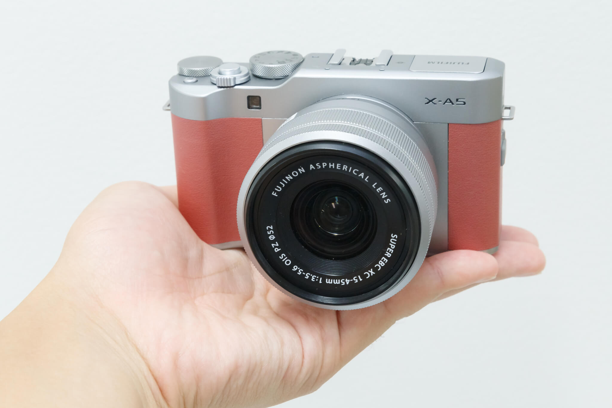 FUJIFILM X-A5