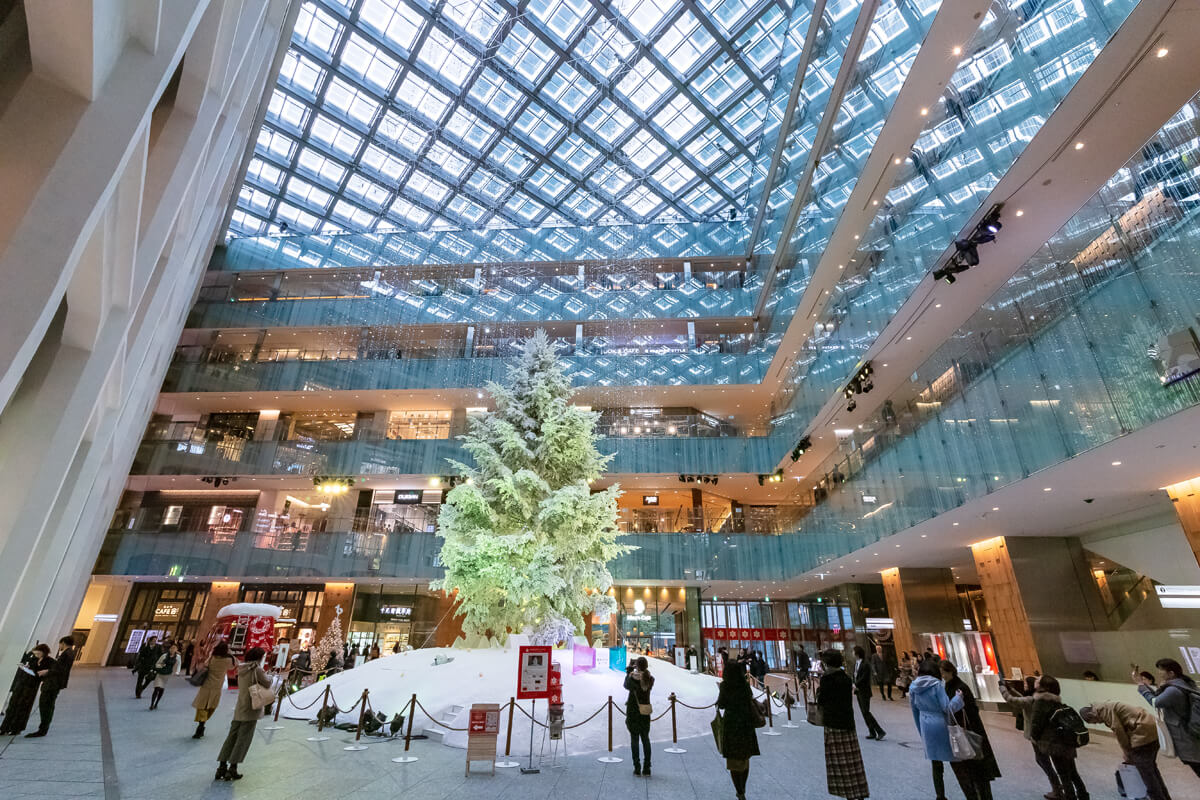 東京駅 KITTE クリスマスツリー