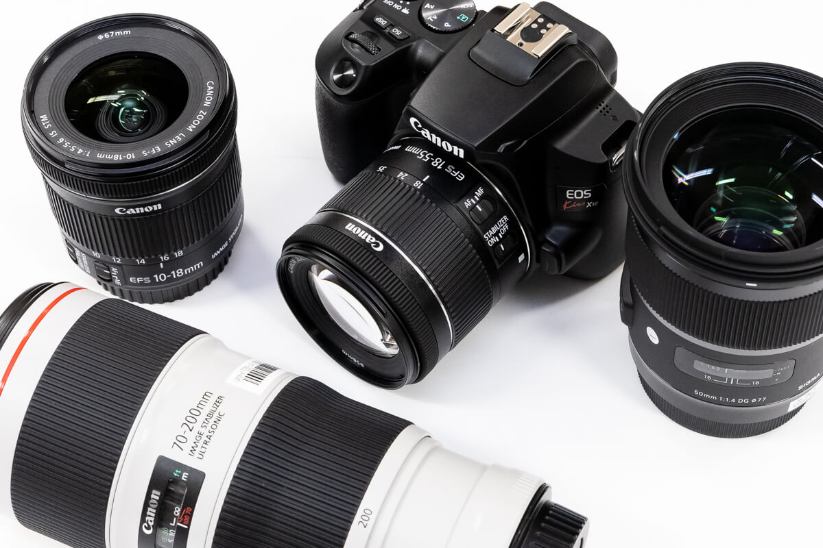 キヤノン初心者向け「EOS Kiss X10」と「EOS Kiss M」を徹底比較 キヤノン初心者向け「EOS Kiss X10」と「EOS Kiss M」を徹底比較