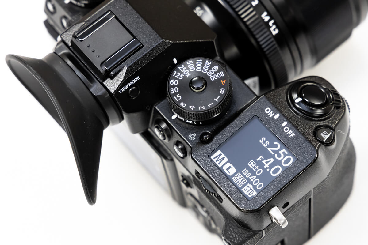 FUJIFILM X-H1 サブ液晶モニター