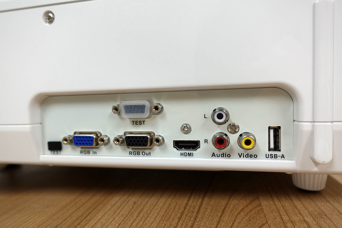 書画カメラ搭載プロジェクター「aui AD-2100X」の特徴 USBでPCレス投影