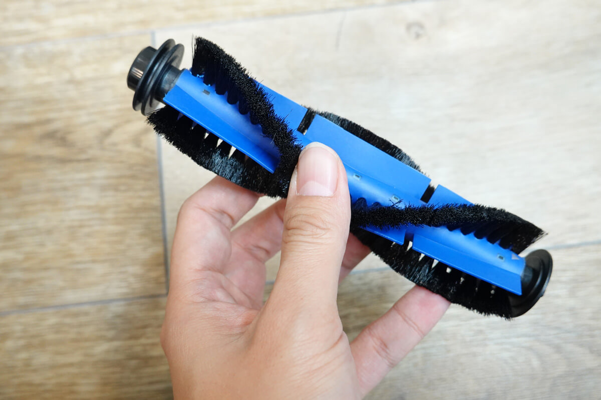 Anker Eufy RoboVac 11Sを実際に使ってレビュー Eufy RoboVac 11S メインブラシ