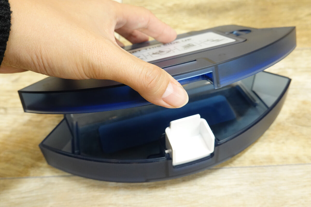 Anker Eufy RoboVac 11Sを実際に使ってレビュー Eufy RoboVac 11S ダストボックス・フィルター