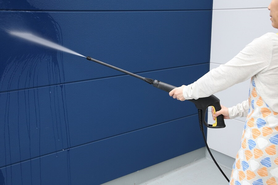 今年は楽して大掃除！ケルヒャー高圧洗浄機7つの活用術とお得に使う方法