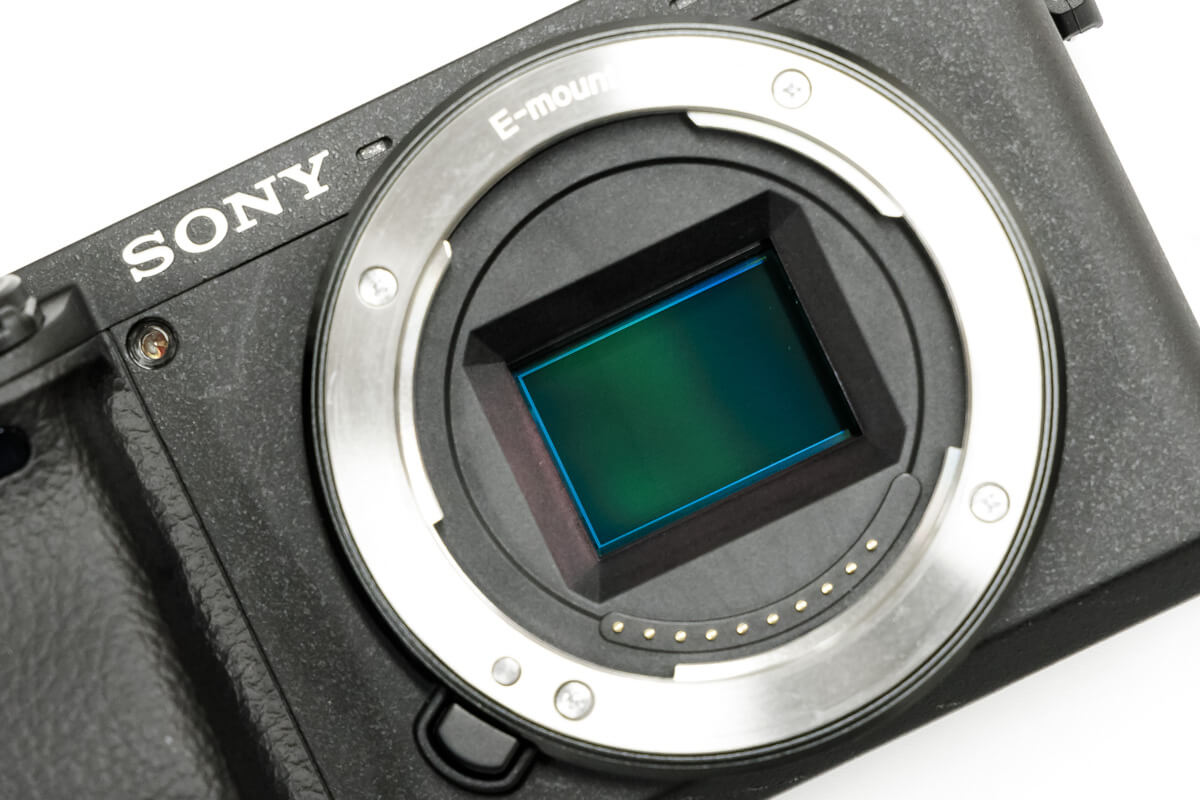 SONY α6600/α6400/α6100徹底比較。ソニーが発売した最新APS-C SONY α6600/α6400/α6100徹底比較。ソニーが発売した最新APS-C