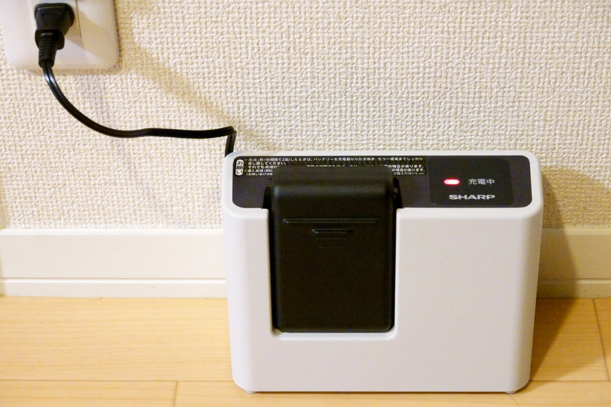 実際に「RACTIVE Air EC-VR3S」を使って掃除した感想 バッテリーもちも十分