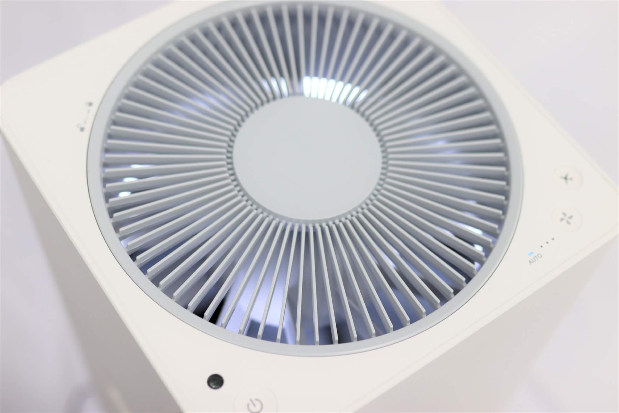 BALMUDA　電源ON