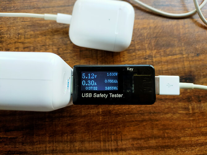 Anker PowerCore III Fusion 5000の出力チェック