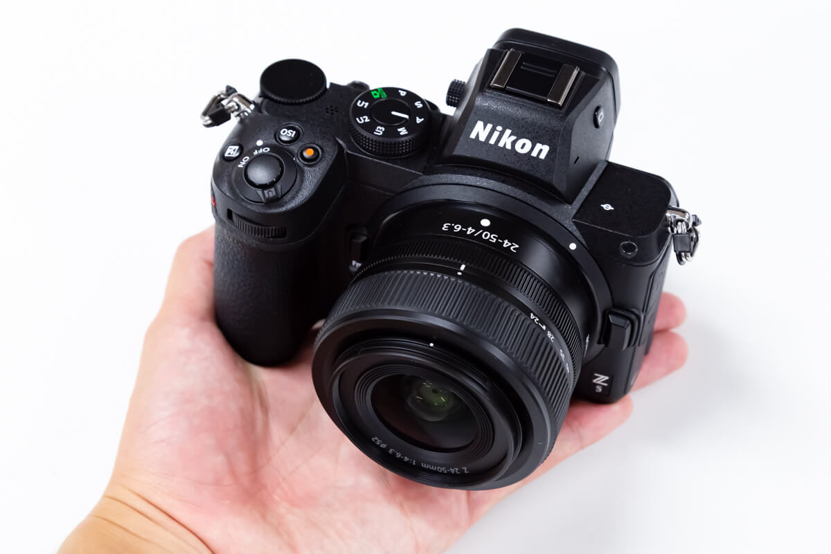 Nikon Z5 小型 軽量