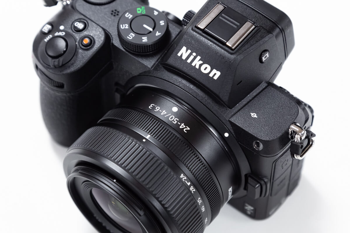 Nikon Z5 レンズキット 携帯性