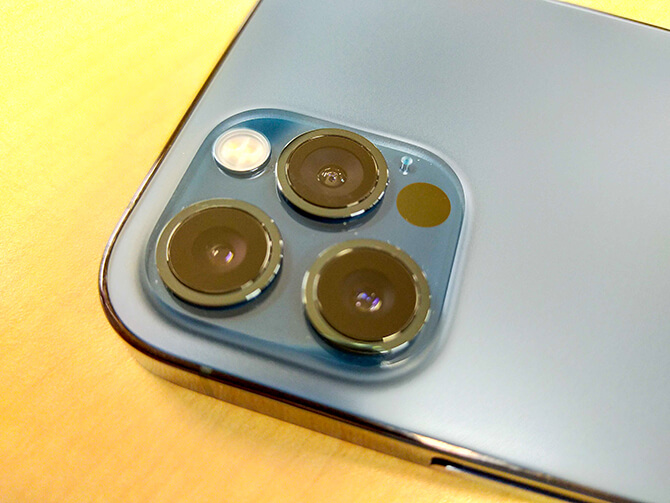 iPhone 12 Proのカメラ機構