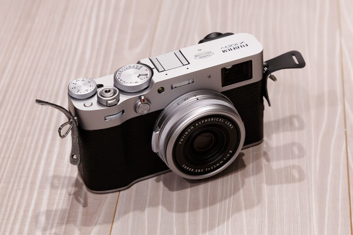 FUJIFILM X100V レビュー