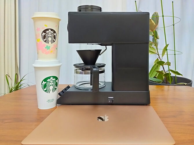 ツインバードの全自動コーヒーメーカー CM-D457Bのサイズ感