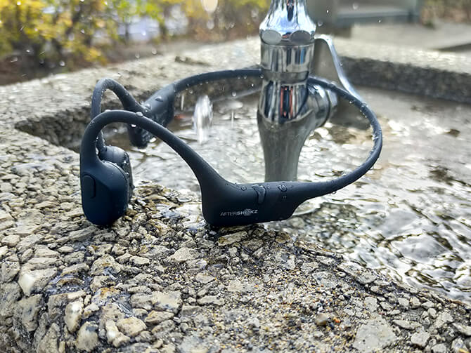AfterShokz AEROPEXの防塵防水性能