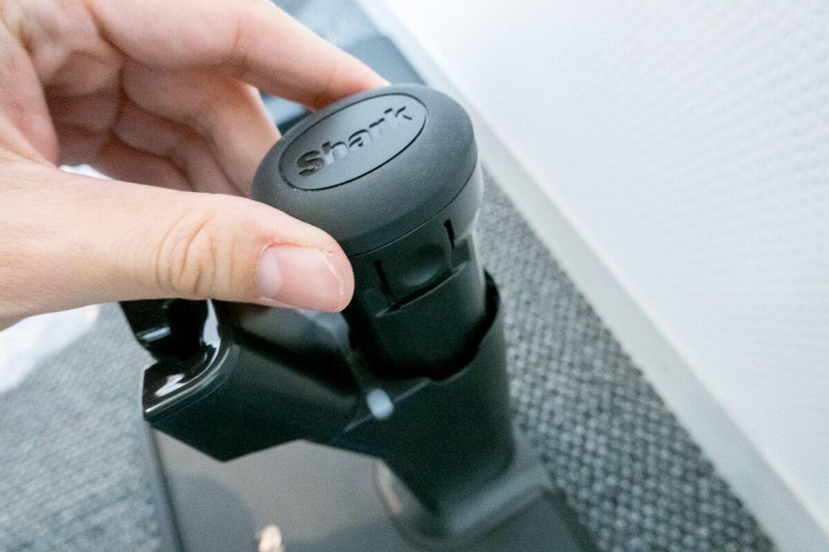 Sharkのコードレススティック掃除機を5つの選び方で比較2. バッテリー
