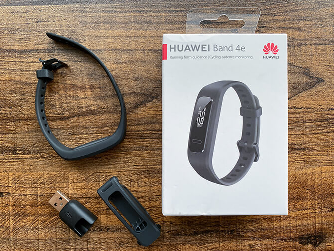 HUAWEI band 4eのセット内容