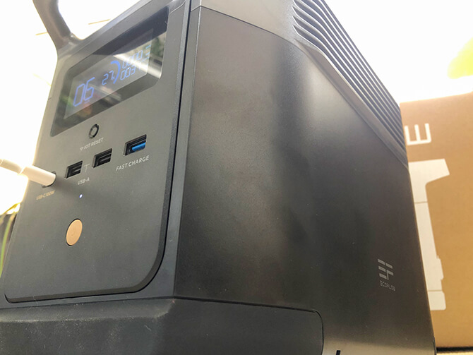 EcoFlow DELTA miniを実機レビュー！小型で高出力＆大容量の実用