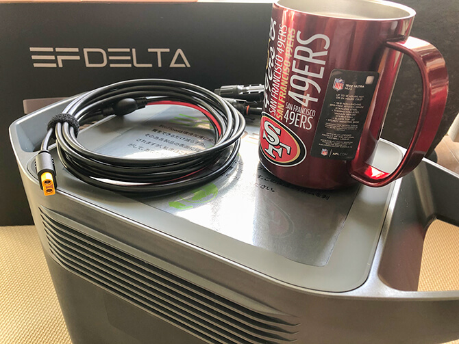 EcoFlow EFDELTAのフラットな天板