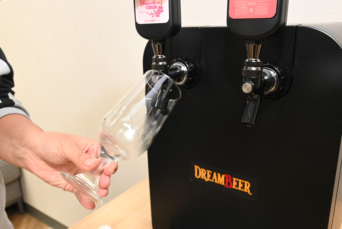 ドリームビア専用ビールサーバーの使い方 ビールの注ぎ方