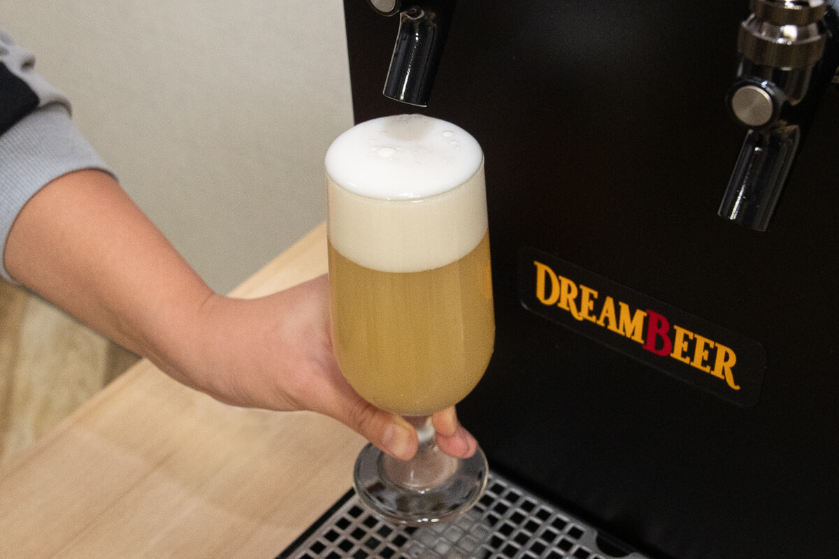 ドリームビア専用ビールサーバーの使い方 ビールの注ぎ方