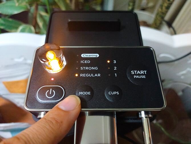 BALMUDA The Brew コーヒーメーカーのシンプルな操作性