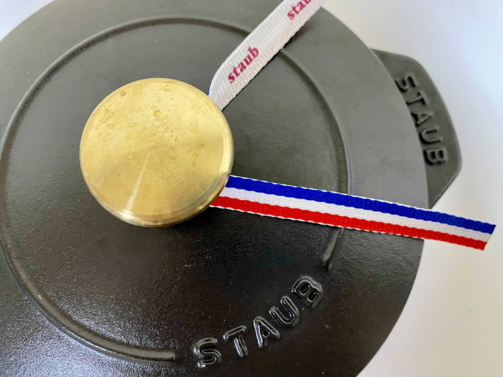 staub ストウブ ラ ココット de GOHAN