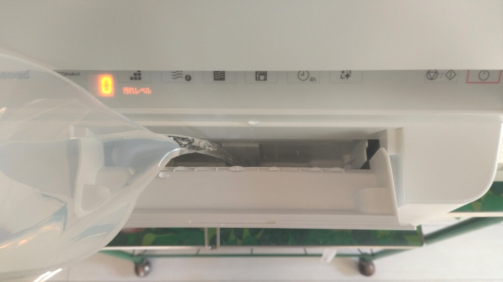 人気No1ブランド！パナソニックの食器洗い乾燥機　「工事不要のタンク式」