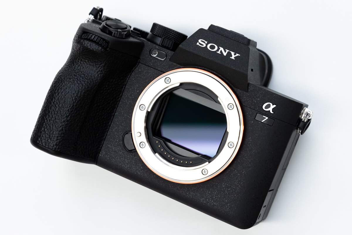 SONY α7IV実写レビュー。大ベストセラーモデルの後継機として SONY α7IV実写レビュー。大ベストセラーモデルの後継機として