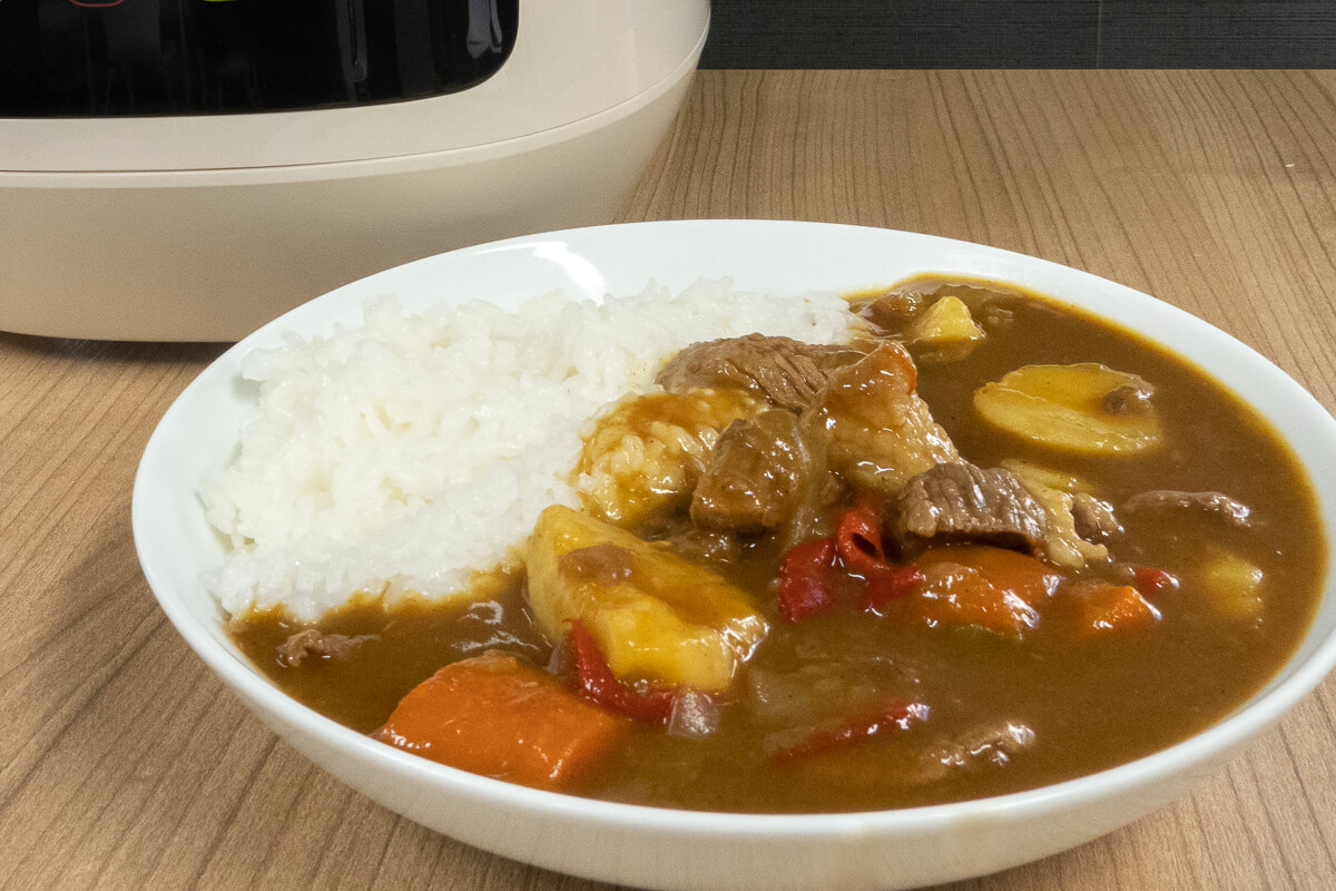 ラクラ・クッカープラスを使用してカレーを作ってみた
