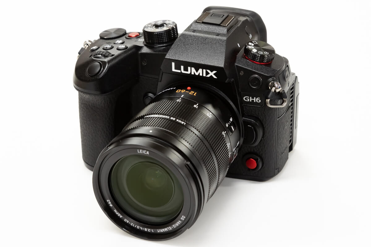 Panasonic LUMIX DC-GH6 携帯性