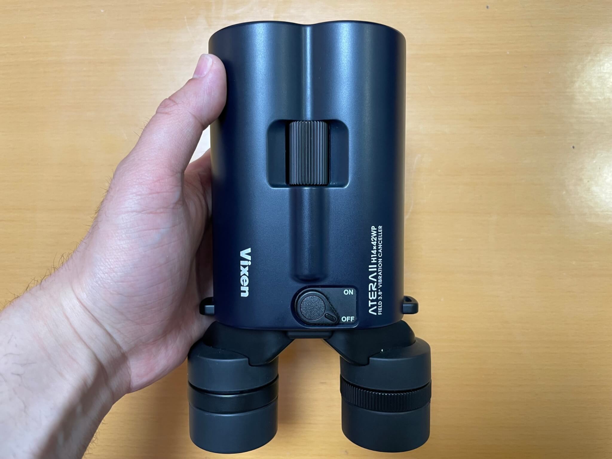 ビクセン防振双眼鏡「ATERA II」シリーズの実機レビュー 軽くて長時間の使用や持ち運びも楽々