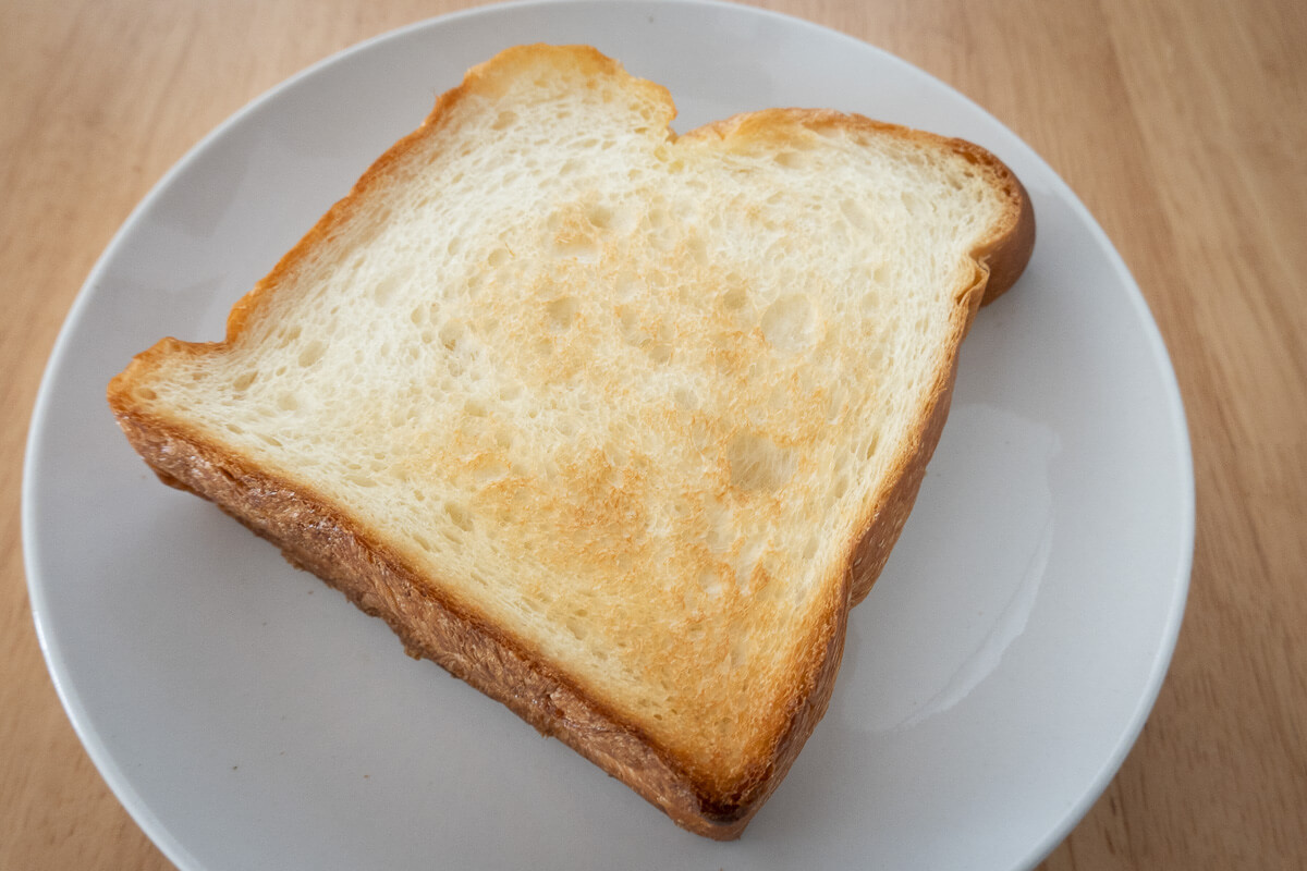 クイジナートのノンフライオーブントースターで実際に試した調理 【TOAST】トーストの焼き上がり