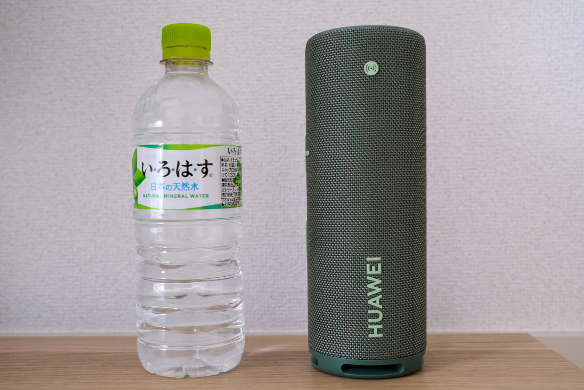 ポータブル性に優れたコンパクトでスタイリッシュなデザイン