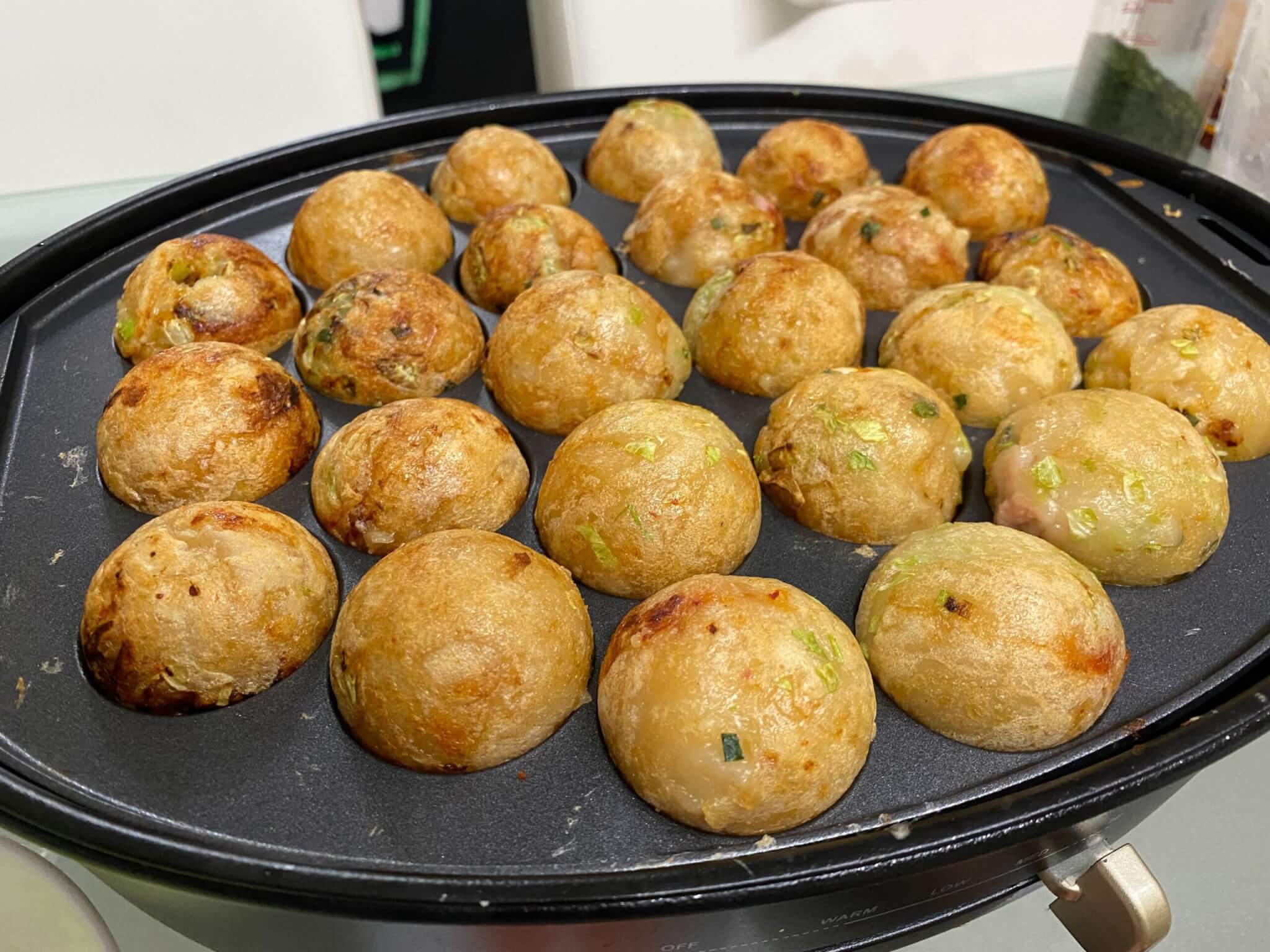 BRUNO オーバルホットプレート　たこ焼きプレートでたこ焼き