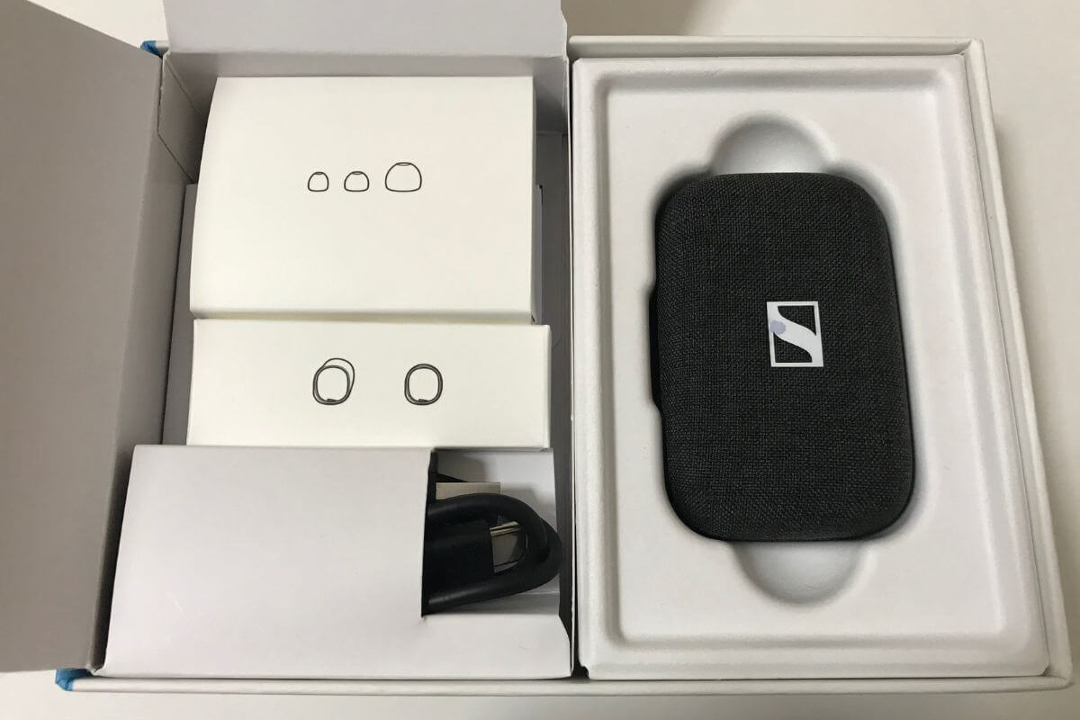 Sennheiser MOMENTUM True Wireless 3の同梱品