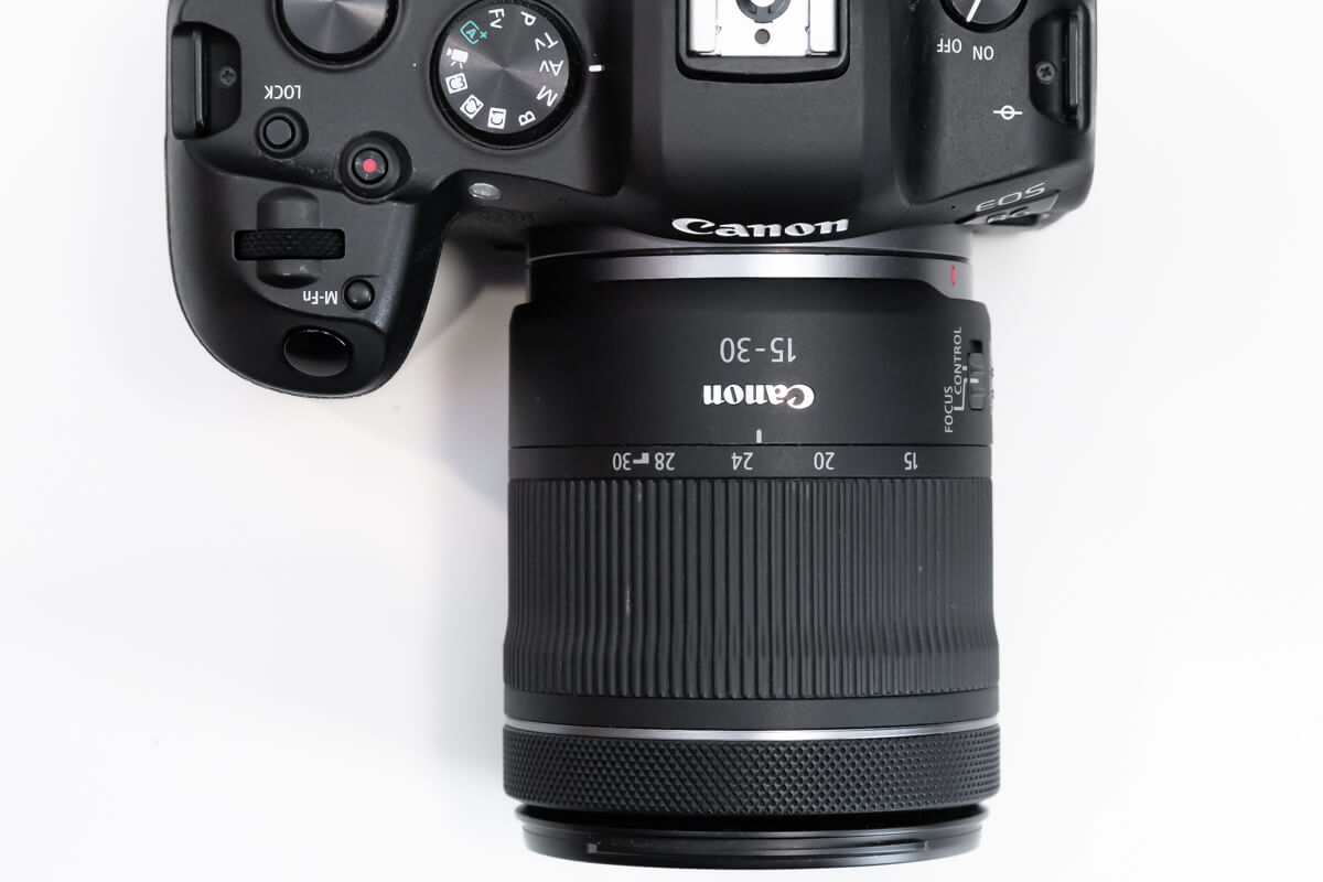 Canon RF15-30mm F4.5-6.3 IS STM レビュー