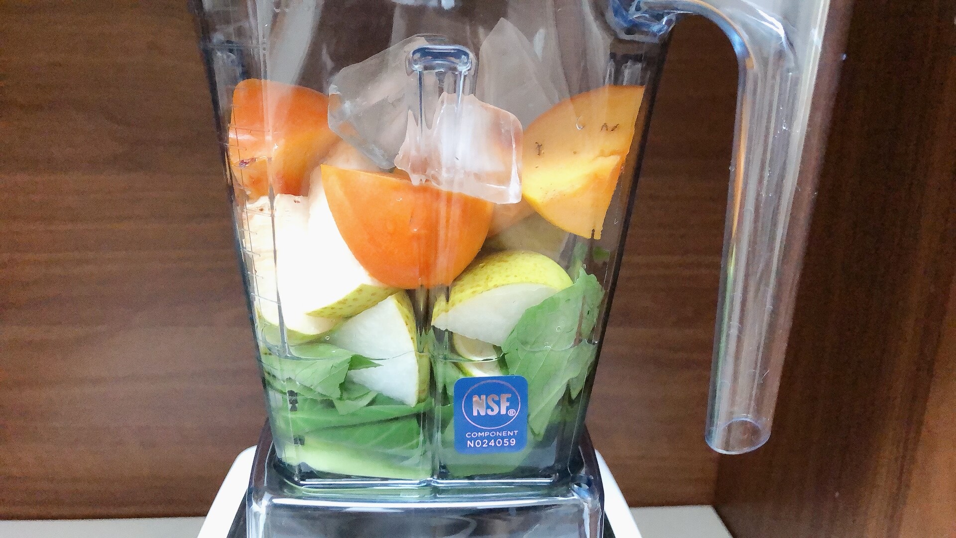 Vitamix (バイタミックス) E310 ブレンダーをレビュー!その Vitamix (バイタミックス) E310 ブレンダーをレビュー!その