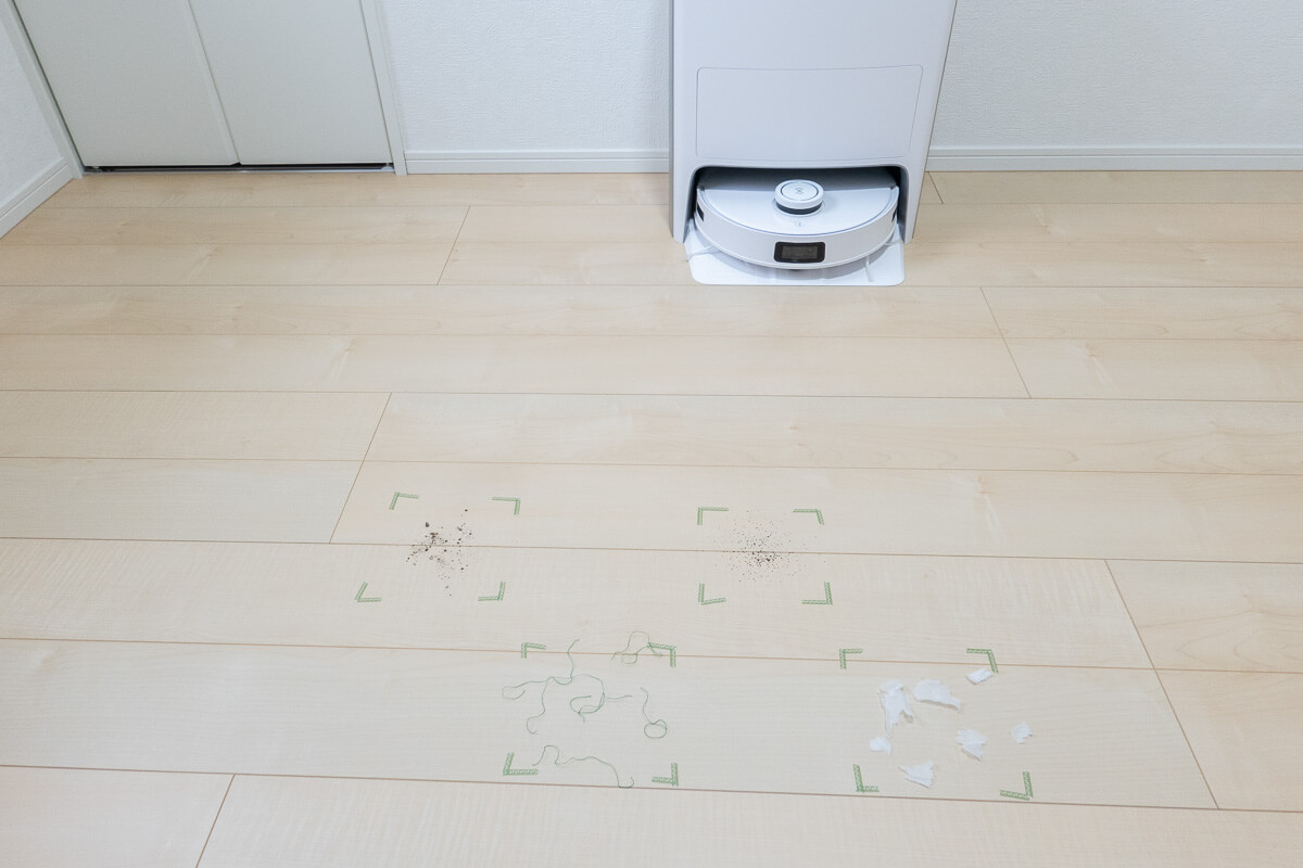 ECOVACS「DEEBOT T10 OMNI」を使って実力をレビュー　【吸引清掃テスト】重い砂利までパワフルに吸引できた