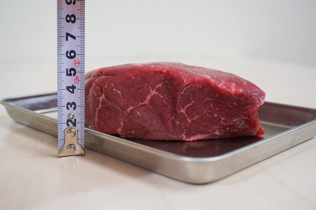 ホットクックで作るローストビーフ用牛肉の厚さ
