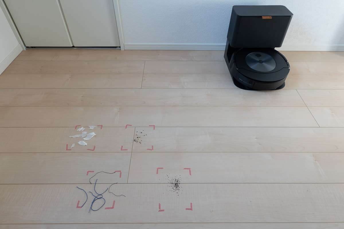 ルンバ コンボ j7+を実際に使ってレビュー　フローリング上での吸引清掃テスト