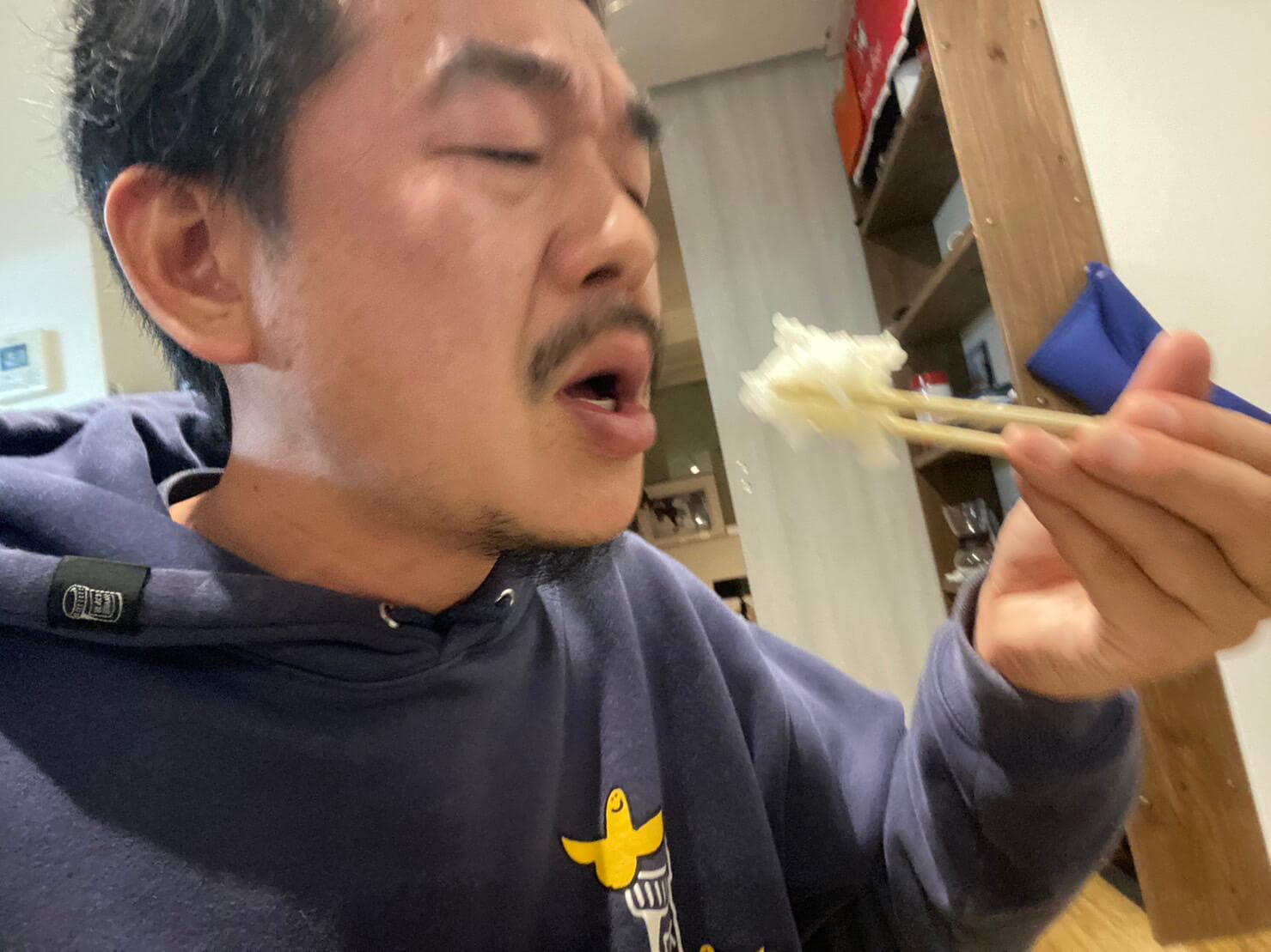 炊飯器頂上決戦！話題の炊飯器4台を食べ比べしてみた。（5歳）【3台目】三菱 本炭釜 紬 NJ-BWD10 [黒曜] 5.5合炊き　いざ実食！