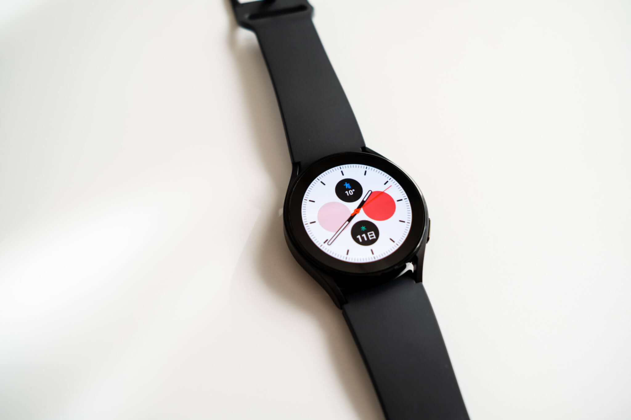 Galaxy Watch5 ベゼルが太い