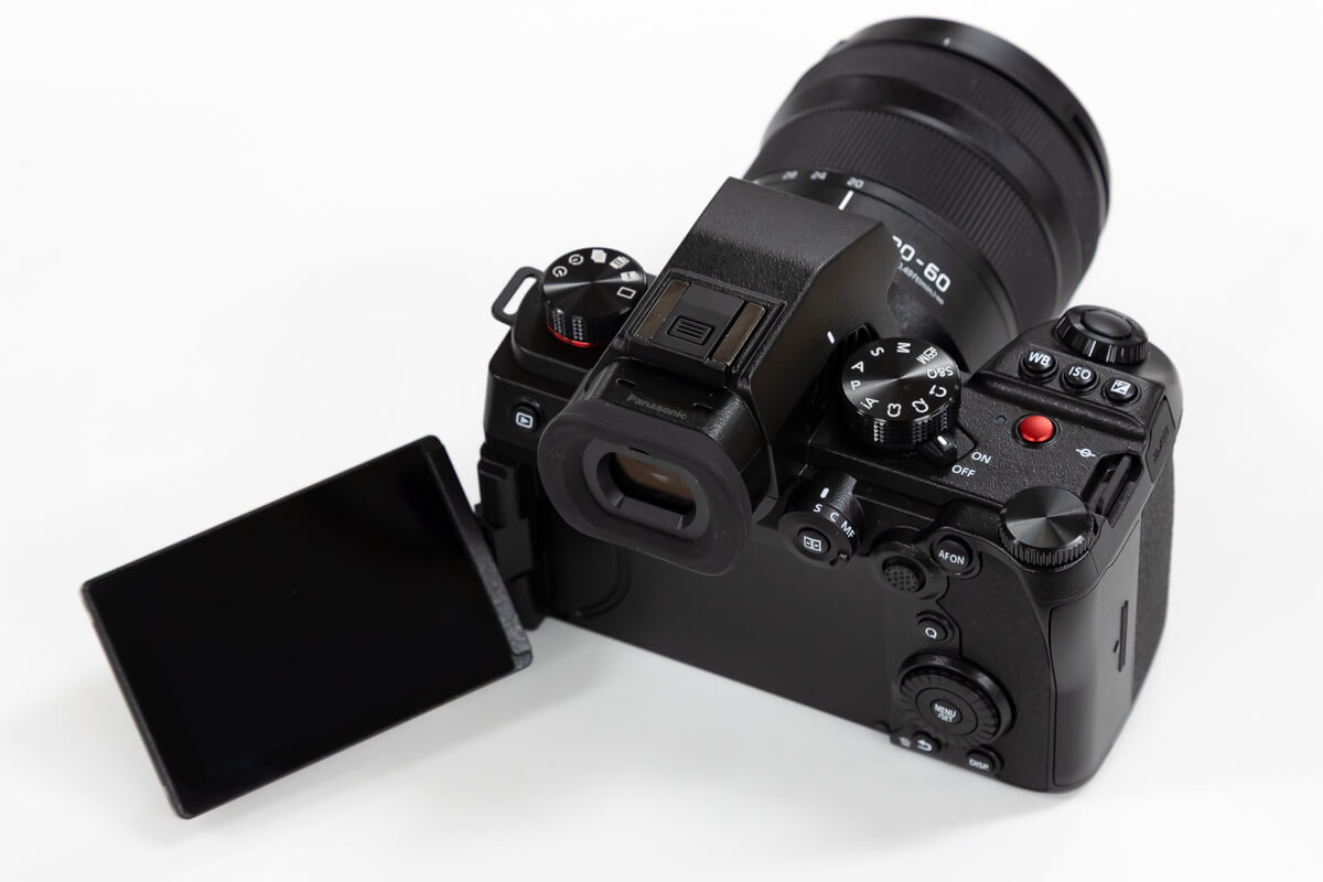Panasonic LUMIX DC-S5M2 フリーアングルモニター
