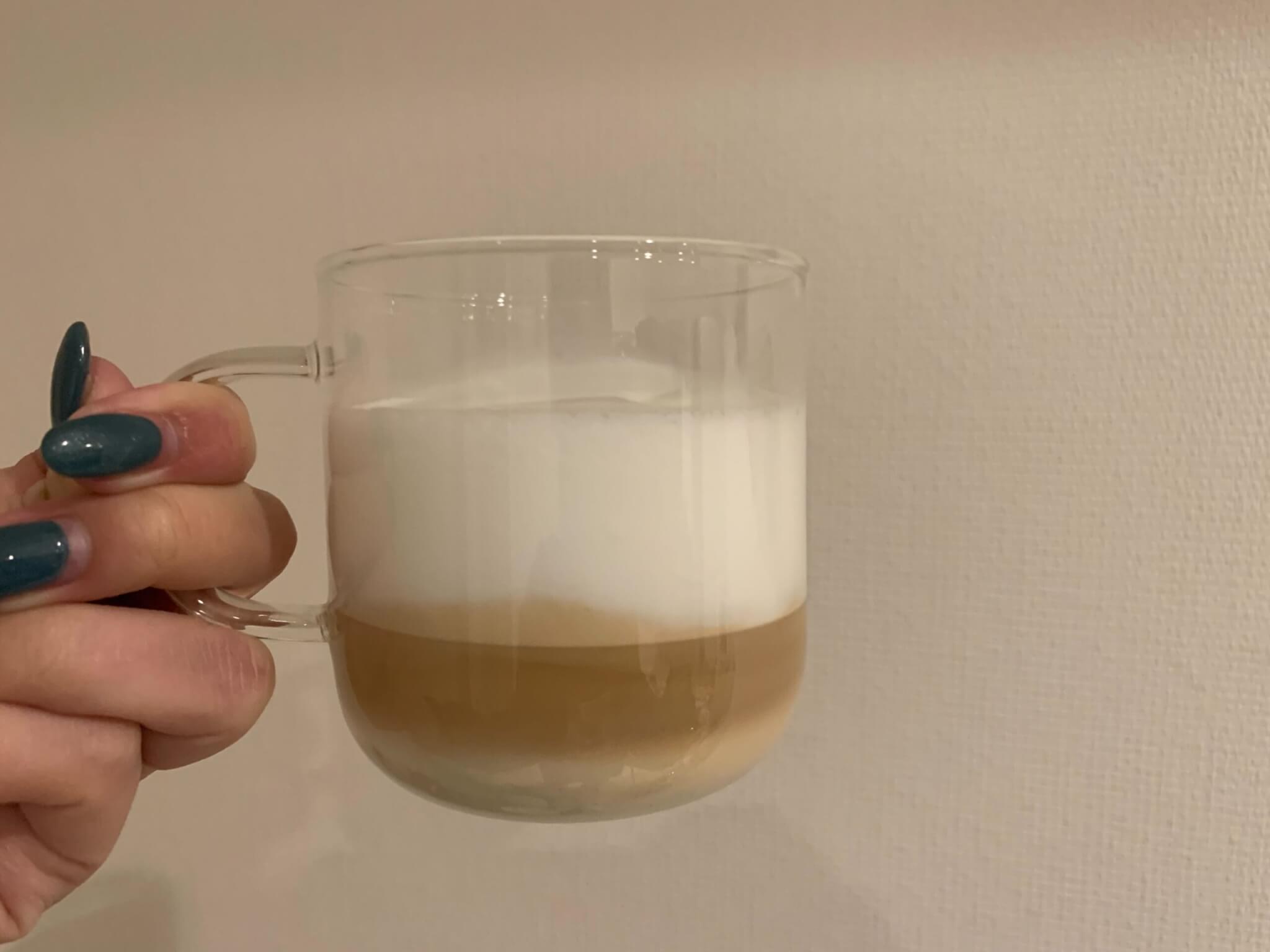 デロンギ　コーヒーマシン