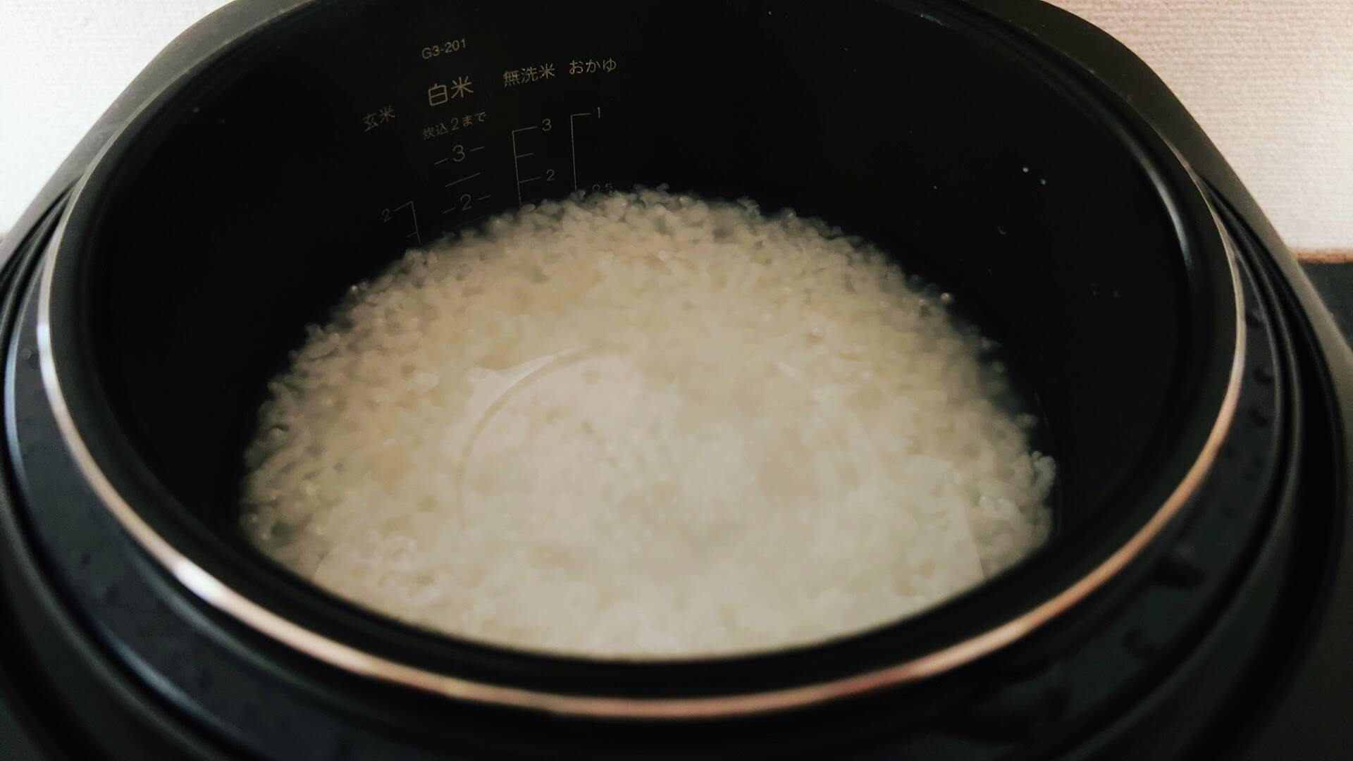 BALMUDA The Gohanお粥炊き上がり
